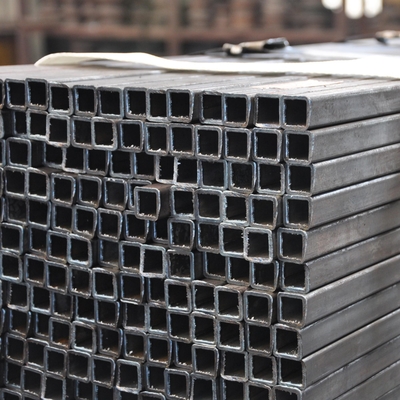 ERW Galvanizli Kare Boru Uzunluğu 95 İnç Galvanizli Çelik Kutu Kesiti