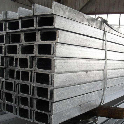 Galvanizli Çelik C Kanalı U Bölüm Kanal Konstrüksiyonu 50 * 50 * 3mm