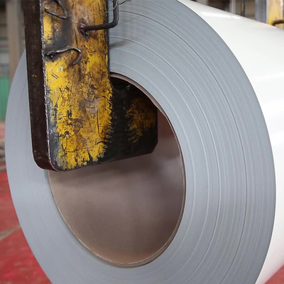 Galvanizli Sac PPGI Çelik Rulo Çinko Kaplı ASTM 0.8mm 0.12mm