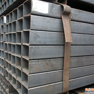 ASTM OD 600mm Siyah Çelik Kutu Kesiti 5.8m Galvanizli Kare Boru